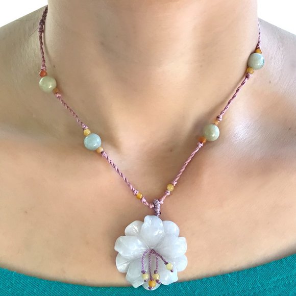 Stunning Anemone Flower Handmade Crystal Jade Necklace Pendant - Picture 4 of 5